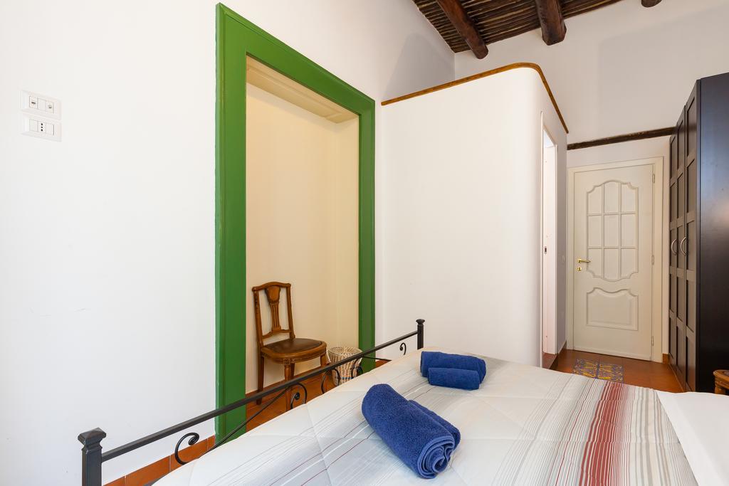 Don Pedro Rooms In The City Center Napoli Esterno foto