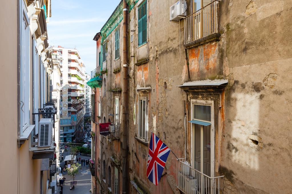 Don Pedro Rooms In The City Center Napoli Esterno foto